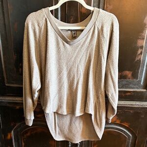 Forever 21 Grey V-Neck Sweater